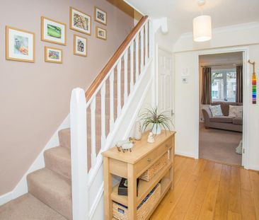 3 bedroom maisonette to rent - Photo 1