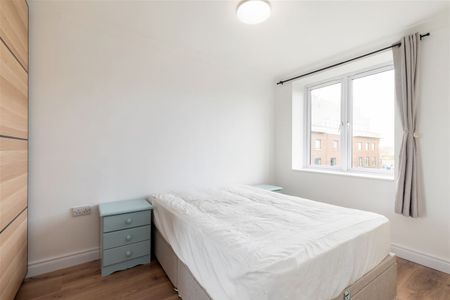 Hook Head, Custom House Harbour,, IFSC, Dublin 1 - Photo 4