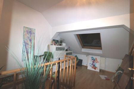 * MAISONETTE-PERLE MIT BALKON UND GARTENNUTZUNG! 2 Zi.-Whg. in Oppum * - Photo 2