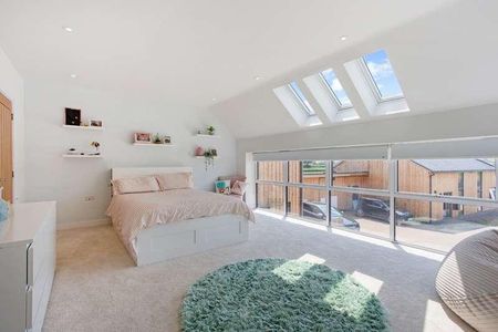 Minutes From Millfield School, TA11 - Photo 4