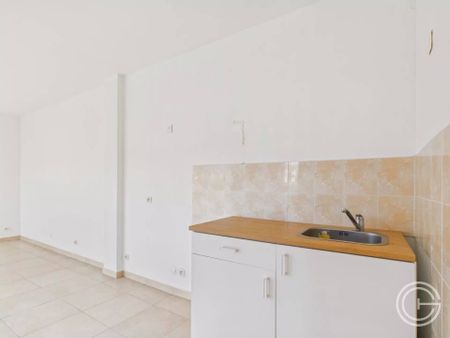 Appartement 2 pièces VIDE - PARKING - TERRASSE - Chemin de Rimiez - 06730 ST ANDRE DE LA ROCHE - Photo 4