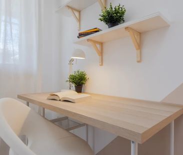 Via Urbino, Padova, Veneto 35142 - Photo 1