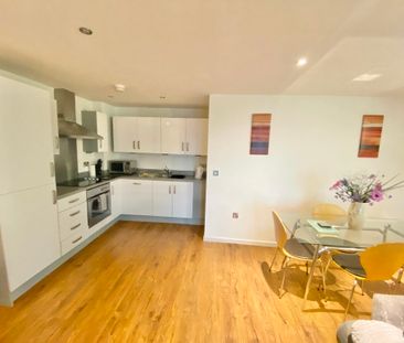 South Quay, Kings Road, Swansea. - Photo 4