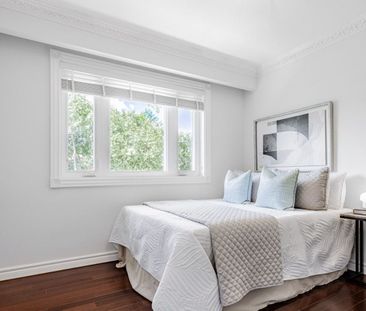 For Lease - 5 Parmbelle Crescent, Toronto, Ontario - Photo 1