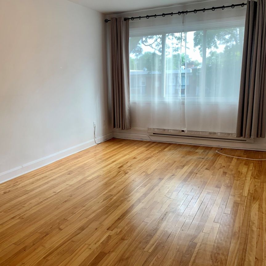 Condo for rent, Montréal (Ahuntsic-Cartierville) - Photo 1