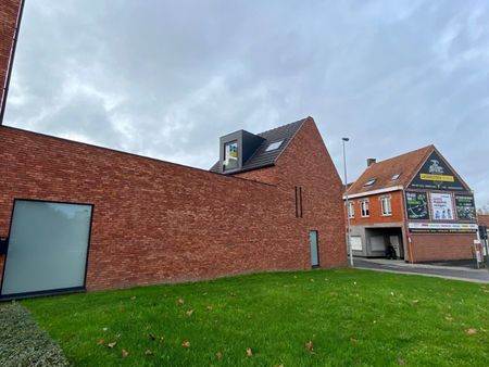 Centraal gelegen duplexwoning met 2 slaapkamers, terras en autostandplaats - Foto 5