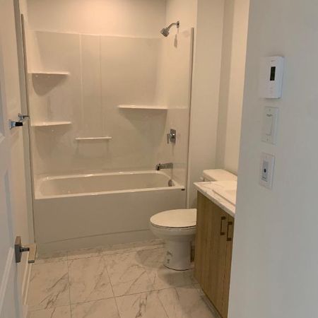 Appartement Grand 3 1/2 à Laval à louer - Photo 4
