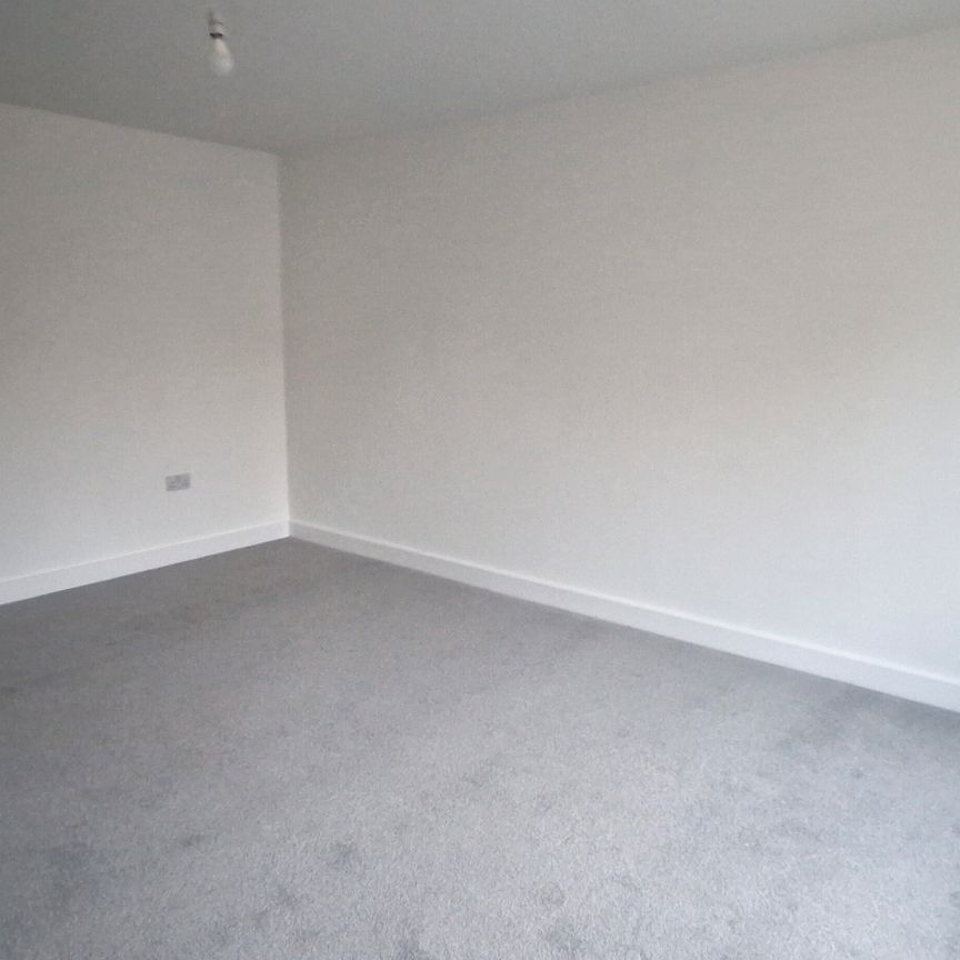 Clarence Close, Spalding, Holbeach - Photo 1