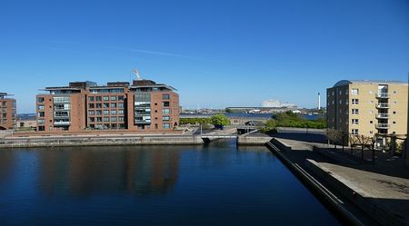 København Ø – Midtermolen – attraktivt beliggende direkte til havnebassinet/Langelinie - flot, lys 2 værs. m. altan/P-plads - fantastisk udsigt over havnebassinet. - Photo 5