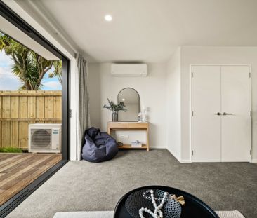 Two bedrooms and two bathrooms - different to the others available - Photo 3