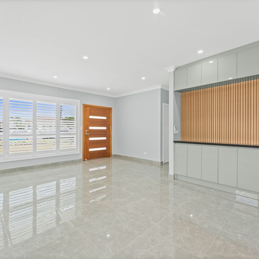 9 Leawarra Ave - Photo 1