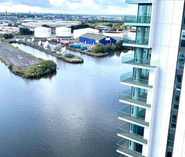 Lightbox, Blue, SALFORD - Photo 1