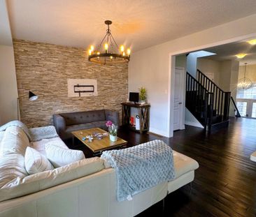 For Lease - 571 Sanderson Crescent, Milton, Ontario - Photo 4