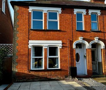 6 bedroom semi-detached house to rent - Photo 6