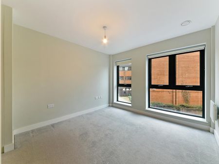 2 bedroom apartment to rent - Photo 4