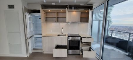 For Lease - 448 Burnhamthorpe Road Unit# 3811, Mississauga, Ontario - Photo 5