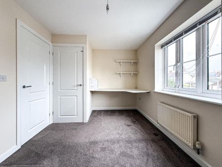 2 bedroom semi-detached house to rent - Photo 3