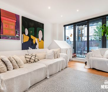 Harvey Mews - Photo 1