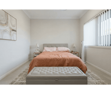 Modern 2-Bedroom Granny Flat with Private Front Courtyard - Photo 2