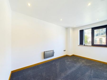 Apartment 5, VM2, Shipley, West Yorkshire - Photo 4