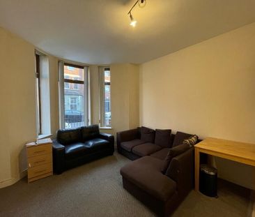 Apt 1, 42 Atlantic Avenue, BT15, Belfast - Photo 4