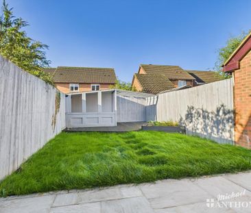 2 bedroom end of terrace house to rent - Photo 4