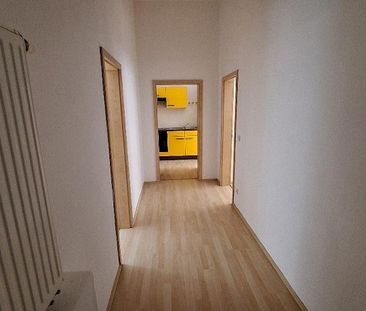 helle 2,5 Zimmer Wohnung mit Einbauküche und Balkon - hier wartet i... - Photo 2