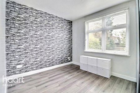 6 bedroom semi-detached house to rent - Photo 3