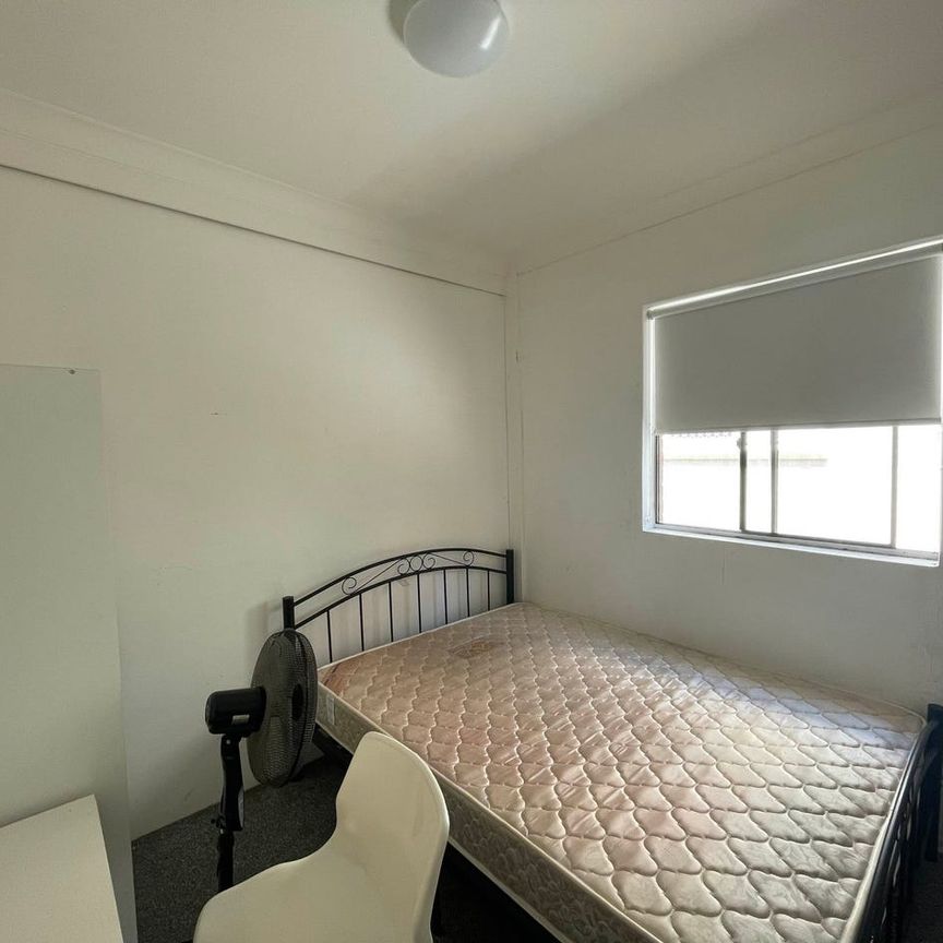 Furnished Private Room | Co-living Lifestyle | Quiet Community - Photo 1