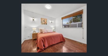 Family Comfort! - Photo 2