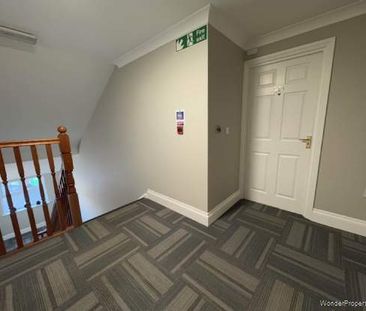 2 bedroom property to rent in Rochdale - Photo 1