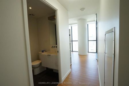 For Lease - 101 Charles Street Unit# 3510, Toronto, Ontario - Photo 3