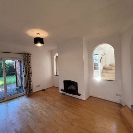 Worth 4 bedroom house to rent - Photo 1