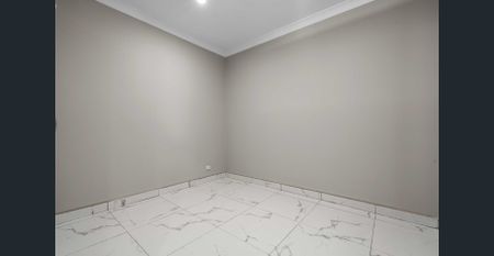 Spacious 5x3 with Side Access & Outdoor Bliss in Seville Grove! - Photo 3