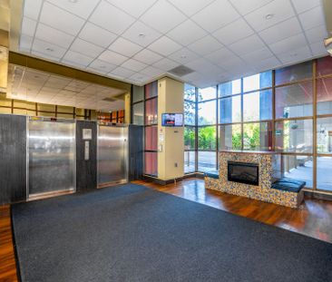 For Lease - 350 Quigley Road Unit# 421, Hamilton, Ontario - Photo 5