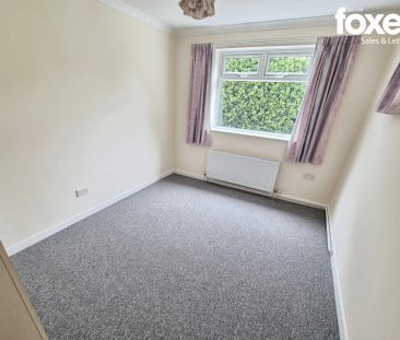 2 bed detached bungalow to rent in Christchurch Road, West Parley, ... - Photo 6