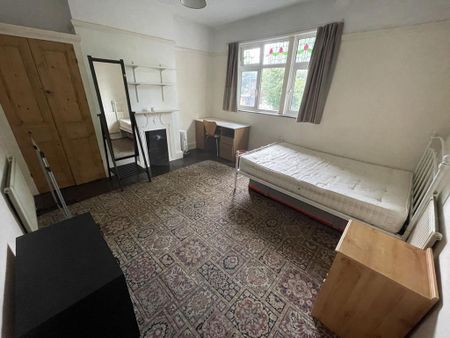 3 bedroom house share to rent - Photo 3