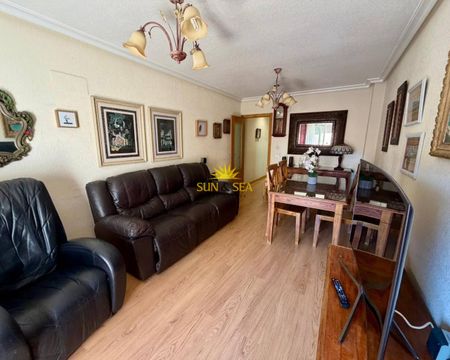 TWO-BEDROOM APARTMENT – TORREVIEJA - Foto 2