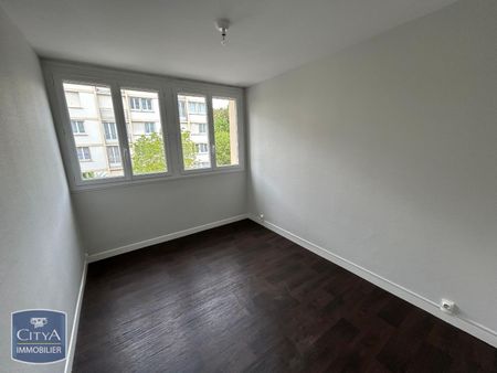Location Appartement 5 pièces 82m² BEAUVAIS 60000 - Photo 5
