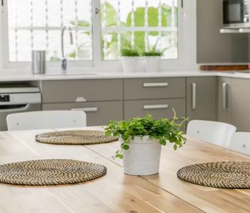 Carrer de Jaume Casanovas, El Prat de Llobregat, Catalonia 08820 - Photo 5