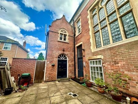 Newcastle Circus, NG7 1BJ, Property for rent - Photo 5