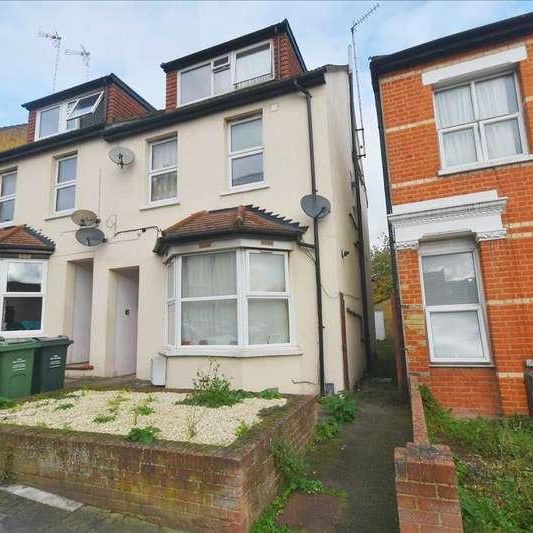 Essex Road, Dartford, DA1 - Photo 1