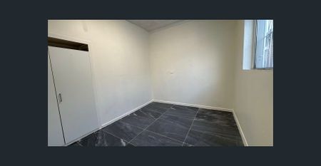 Prime Location ready to move in - Photo 3