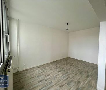 Location Appartement 4 pièces 80m² LILLE 59000 - Photo 5