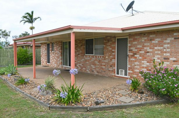 BRIGHT, COMFORTABLE & LOW-MAINTENANCE � YOUR IDEAL KEPNOCK HOME AWAITS - Photo 1