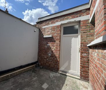 Location Maison 4 pièces 86m² ARMENTIERES 59280 - Photo 5