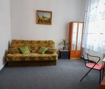 Centrum 4 pokoje 118 m2, umeblowane, 3800+1000 - Zdjęcie 2