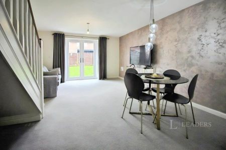 2 bedroom house to rent Steam Tram Drive, Wednesbury, West Midlands, WS10 - Photo 3