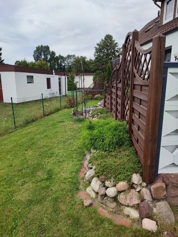 Helle Wohnung in ruhiger, zentraler Lage / EBK, 2 Bäder, Terrasse, eigener Garten - Foto 4