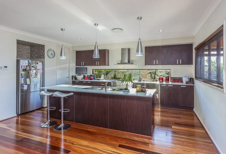 Beautiful Two Story 4 bedroom in the Heart of North Lakes - Photo 4
